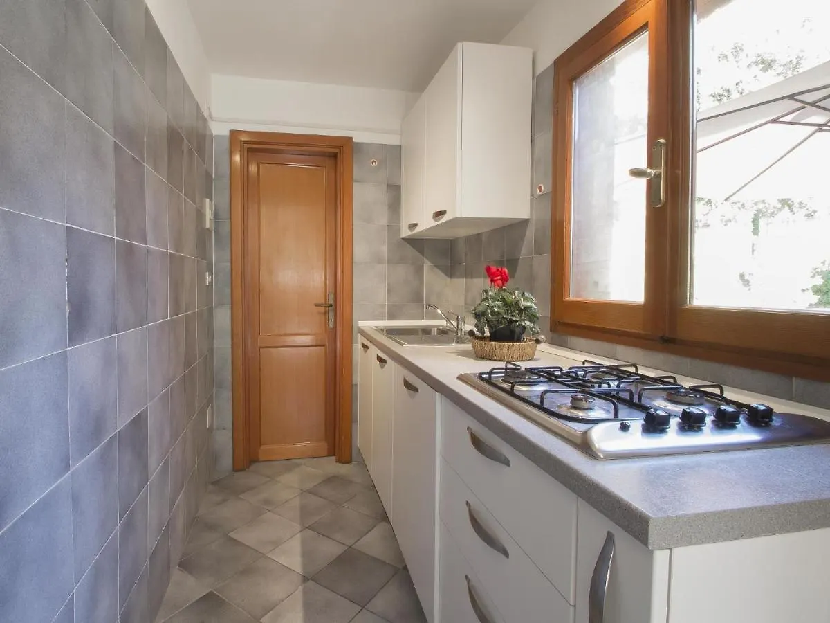 Locazione Turistica Villa Nicodemi - Casina - Cottage Marina di Massa